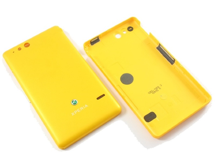 Задняя крышка Sony ST27i Xperia Go, желтый - 536824