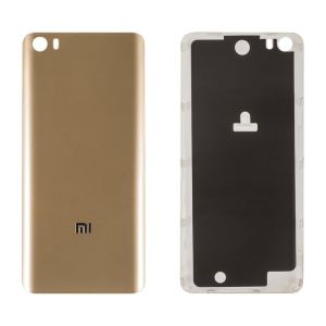 Задняя крышка Xiaomi Mi5 золотистая пластик - 556776